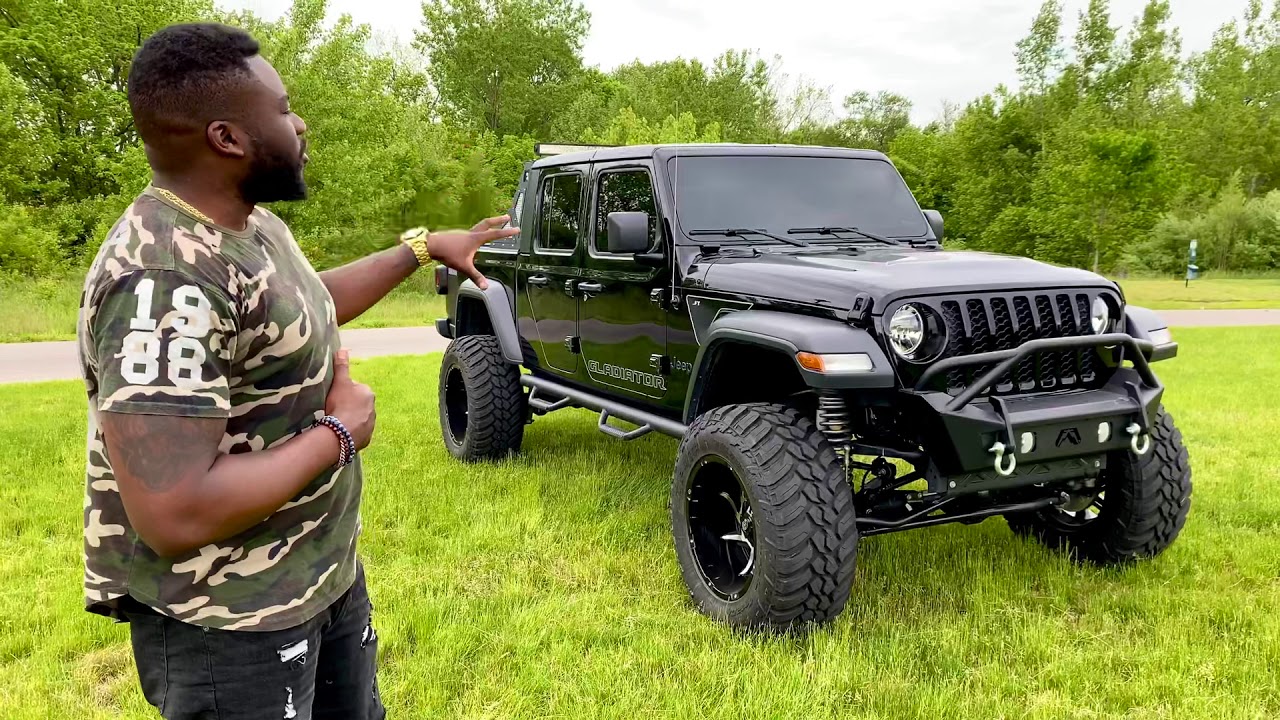 2020 JEEP GLADIATOR 6 INCH LIFT WALK THROUGH