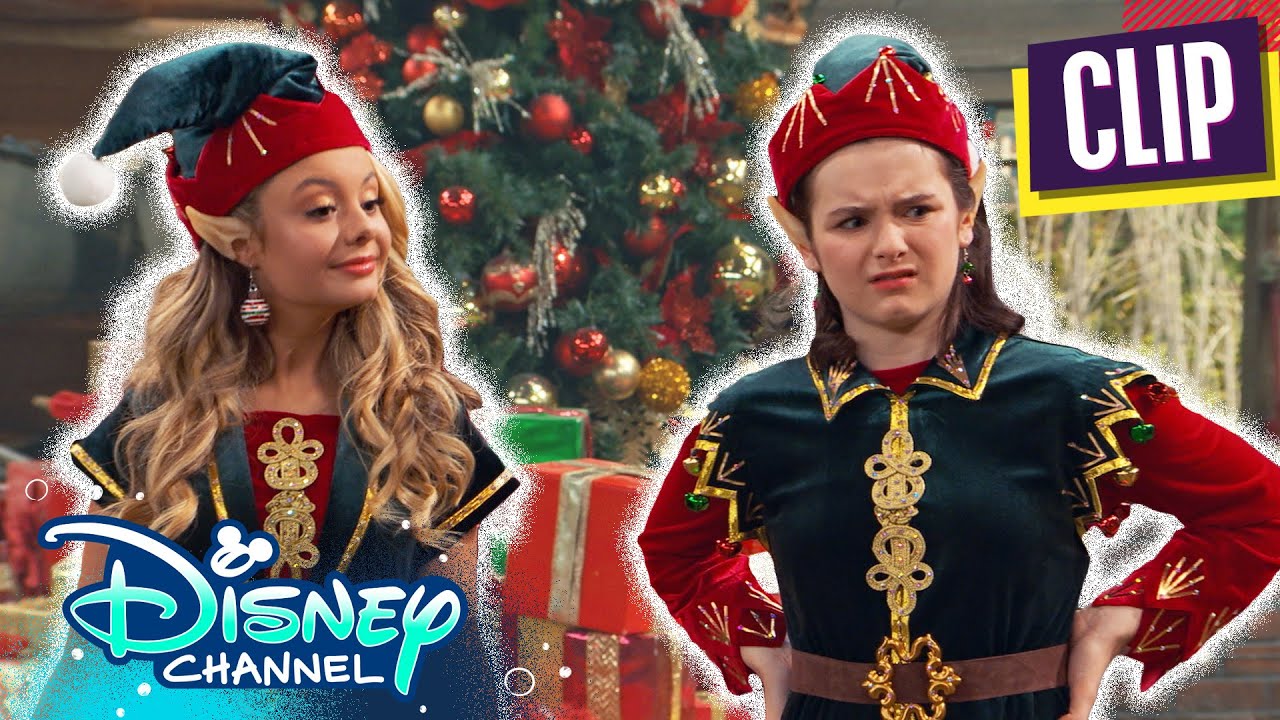 Santa's Reindeer Visit the Ranch 🦌| BUNK'D | @disneychannelanimation