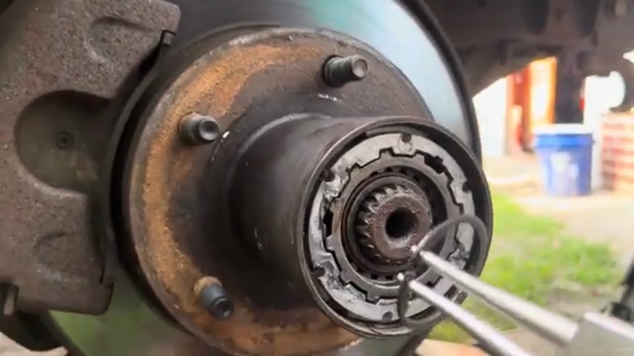 Dana 44 Wheel Bearing Replacement.