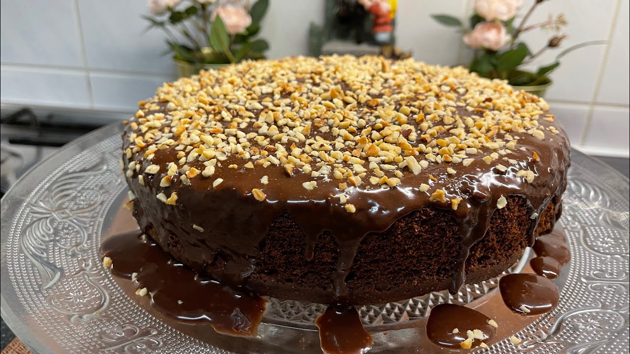 كيكة الشوكولا 🥮🍫 اليوم سميته كيك الزمن الجميل 🥰🥰 السر في نشأ