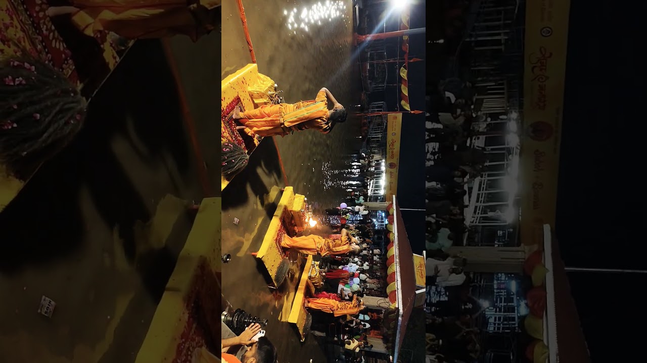 #gangaaarti #vanarasi #assighat #sanatandharma #sanatani #banarasiyoutuber #yutube #shree #shrts
