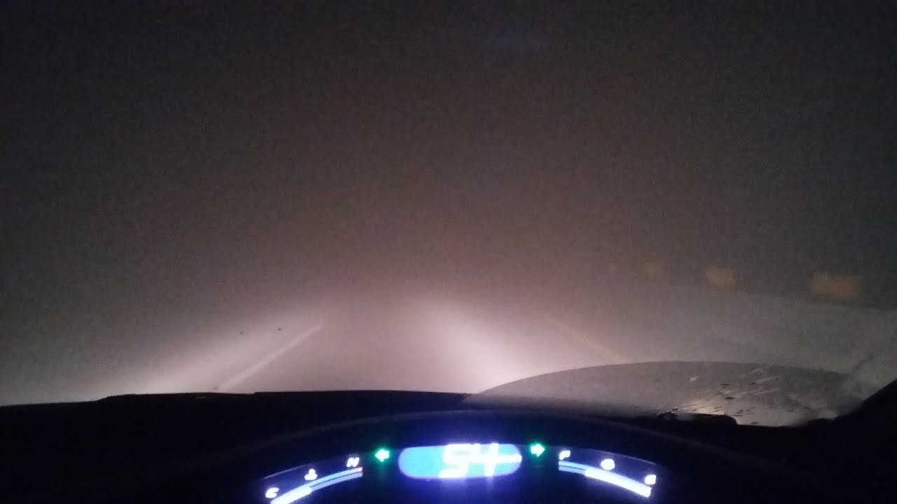 Driving in Fog with Zero Visibility !!!