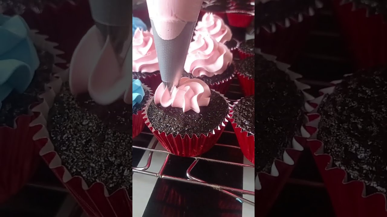 Simple Cupcake Design and Packaging