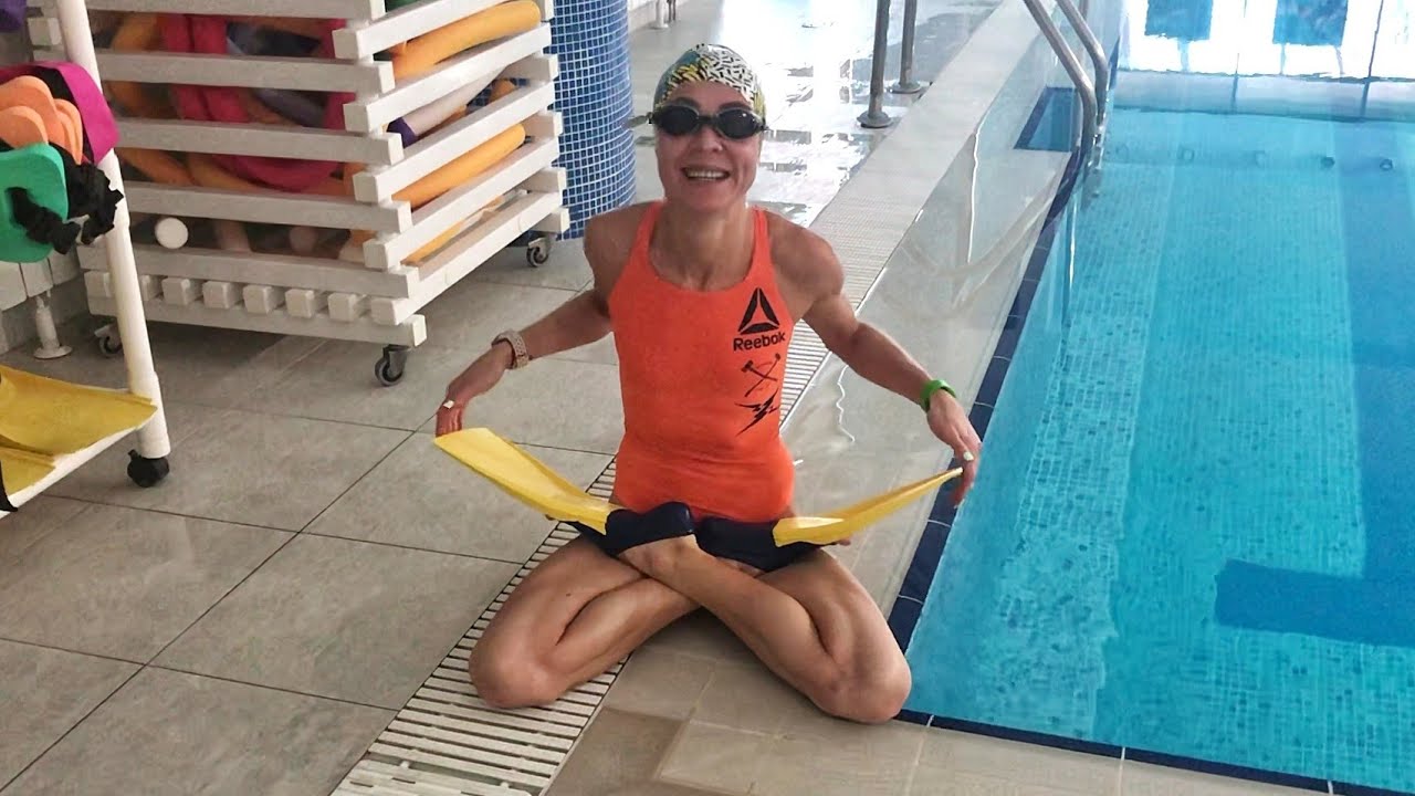 Pool lotus pose. Padmasana.