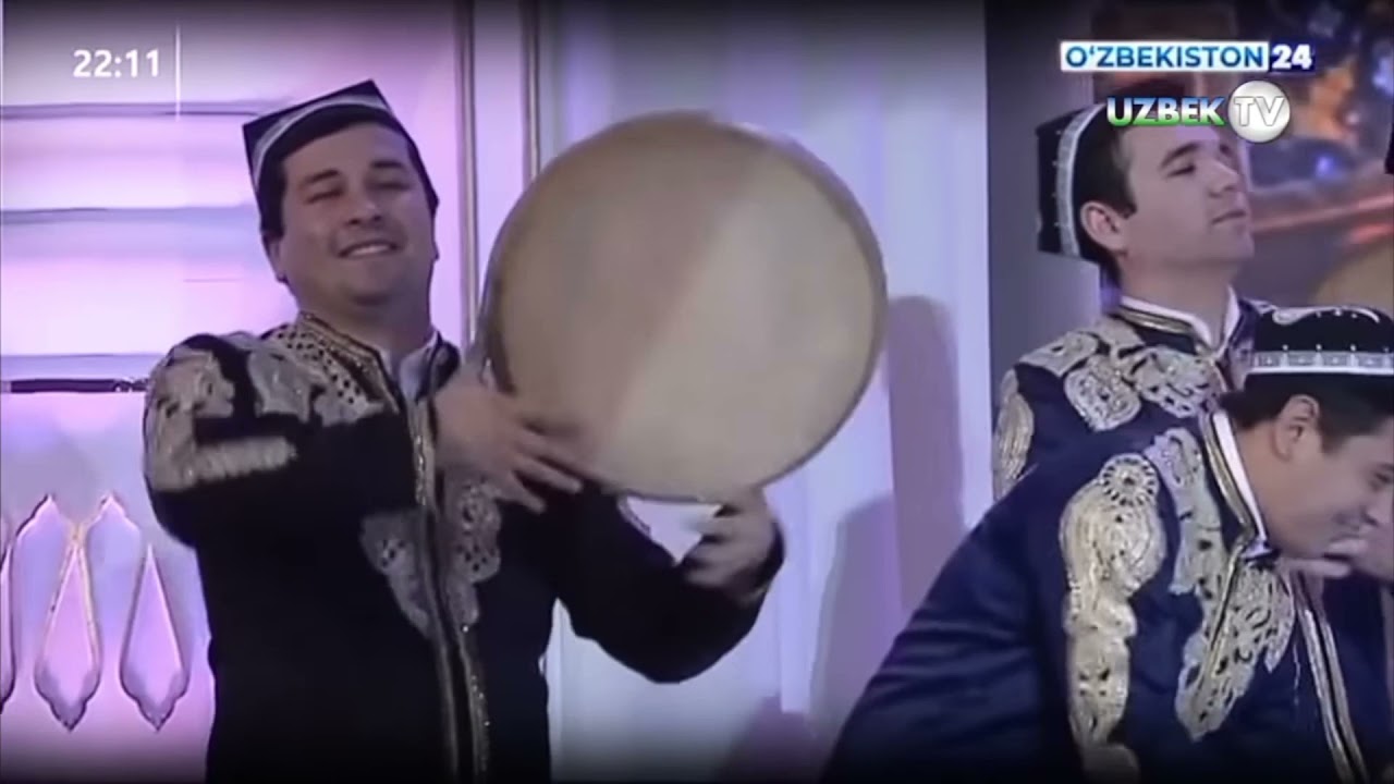 Konsitutsiya tadbirda Bek doirachilar ansambli va Sherzod Kenjaboyev Munojot Dilhiroj Duchava raqsi