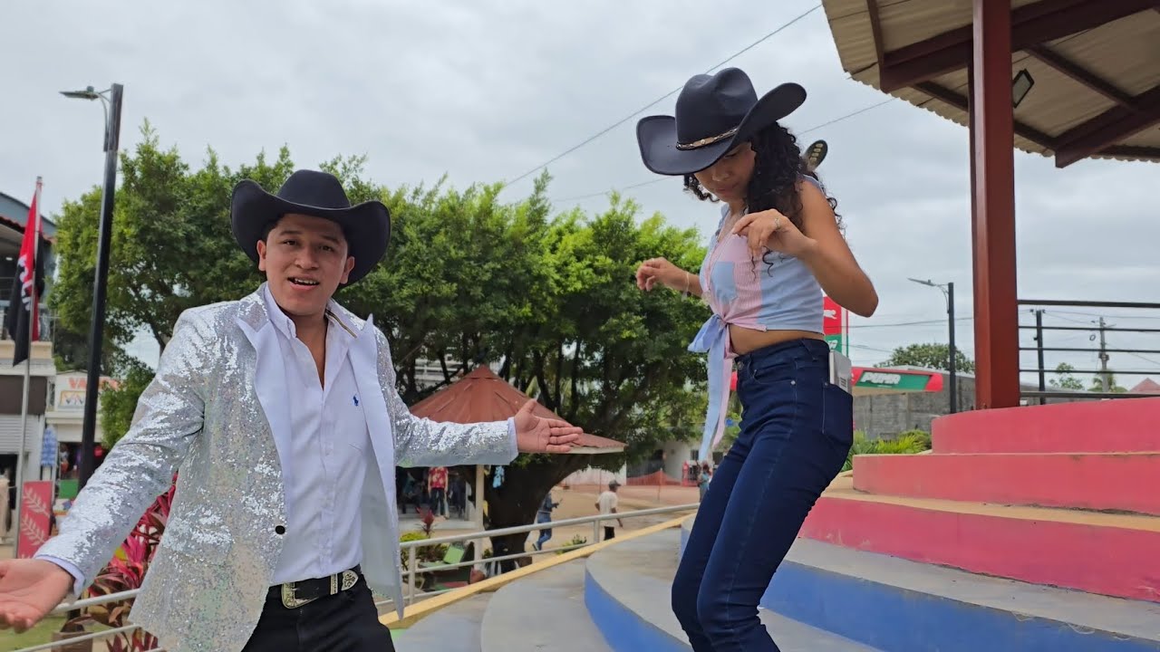 La Abusadora - Makaco (Video Oficial) 4K