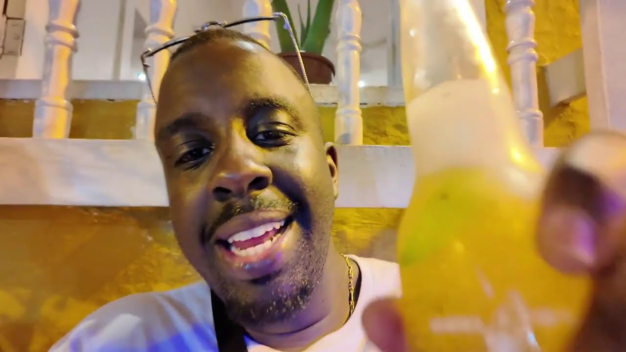 Colombia  Vlog Nightlife Foodtour and Restaurants