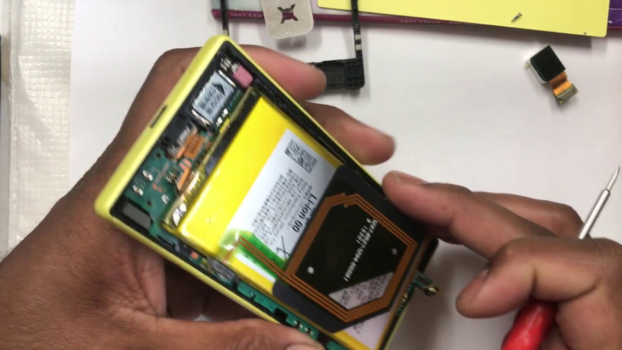 Sony Xperia Z5 Compact LCD screen Repair part 1