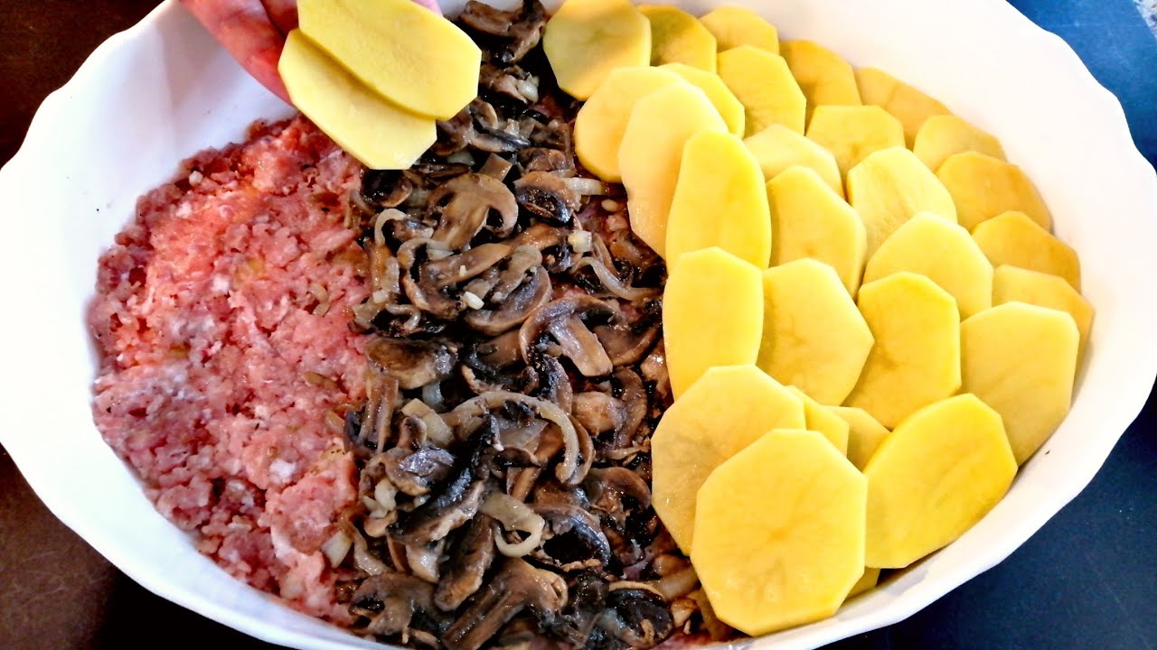 ПРОСТО, но родные ОБОЖАЮТ! Вкусный УЖИН из Фарша, Грибов и Картофеля! Доступный и ПРОСТОЙ Рецепт!
