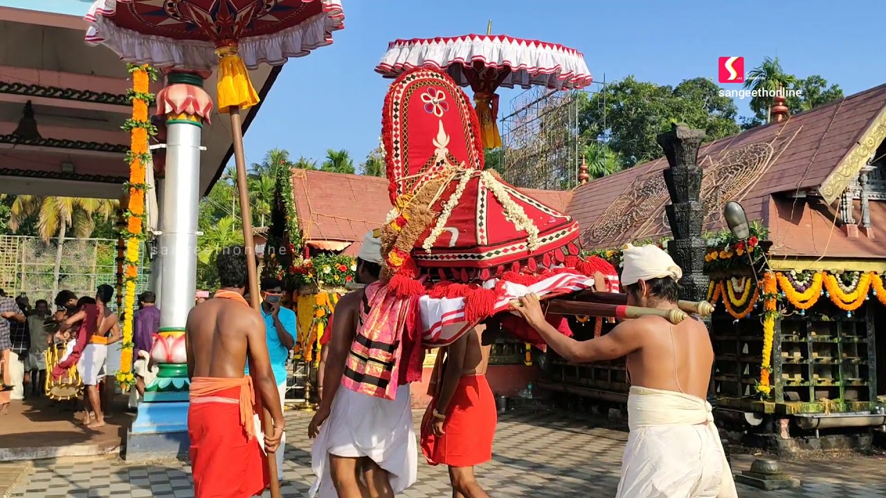 Valiyakulangara Devi Temple | Aswathi 2021 അശ്വതി മഹോത്സവം 2021 |  വലിയകുളങ്ങര ദേവീക്ഷേത്രം |