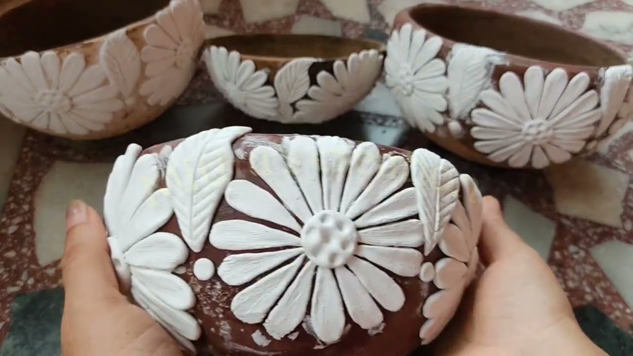 Beautiful and easy - The idea of a flower plant pots from old mitti pot / DIY mini planters