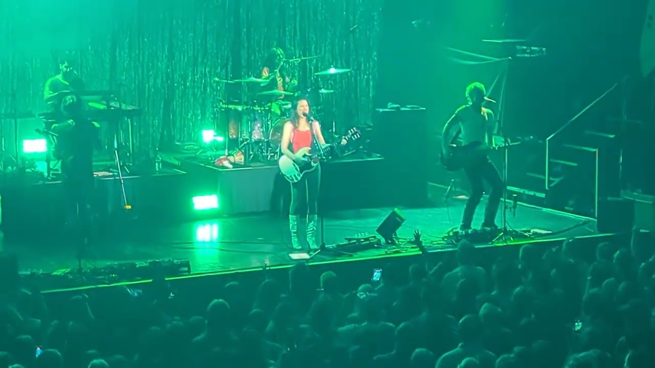 Wolf Alice SMILE @ First Avenue Mpls 