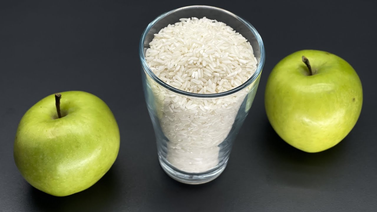 Возьмите стакан риса и 3 яблока и вкусный завтрак будет готов за 5 минут!