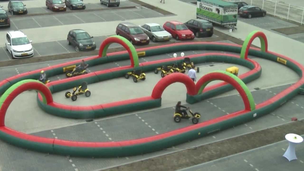 Feestelijke opening hoofdkantoor Martens en Van Oord