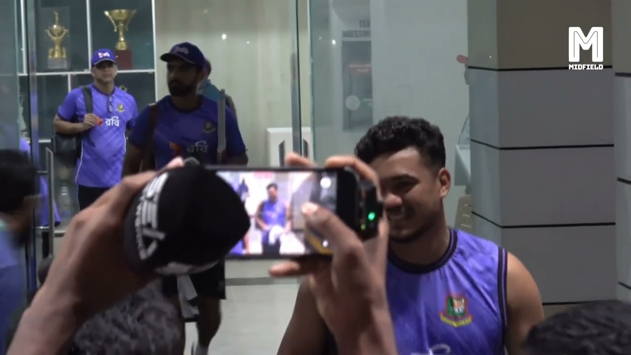 দলের সবাই একতাবদ্ধ, মাঠে ক্যাপ্টেন মিরাজ কখনো হন না একা! ভালো সময়ের শুরু!! BCB