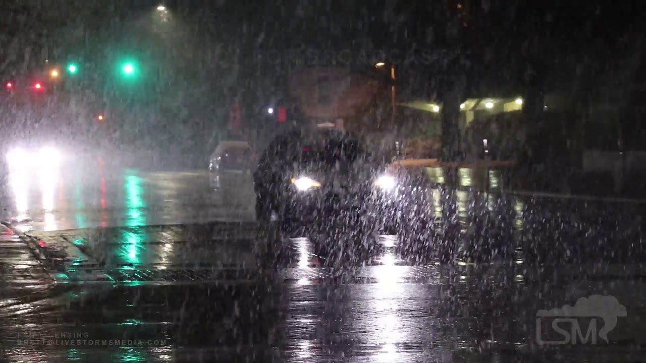 04-17-2020 Iowa City, IA - Photogenic burst of snow, Winter Weather Advisory