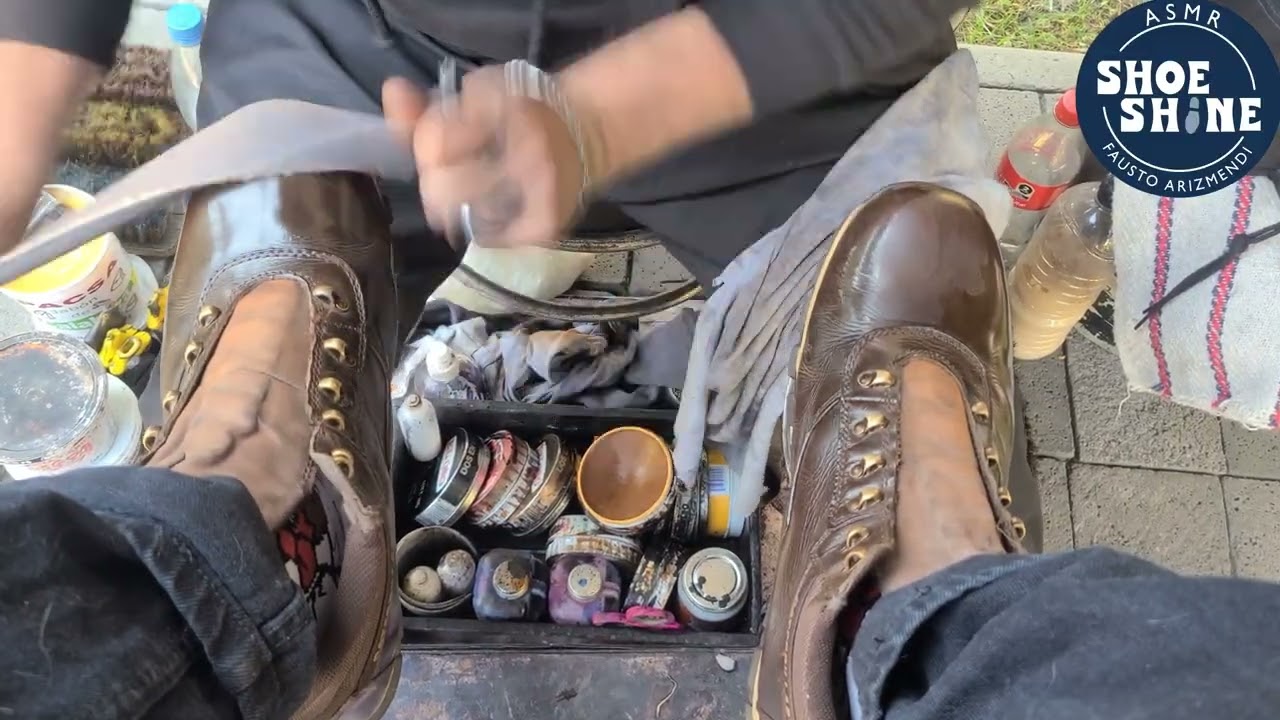 S8E85 Annabelle doll socks & boots #ASMR #shoeshine #faustoarizmendi