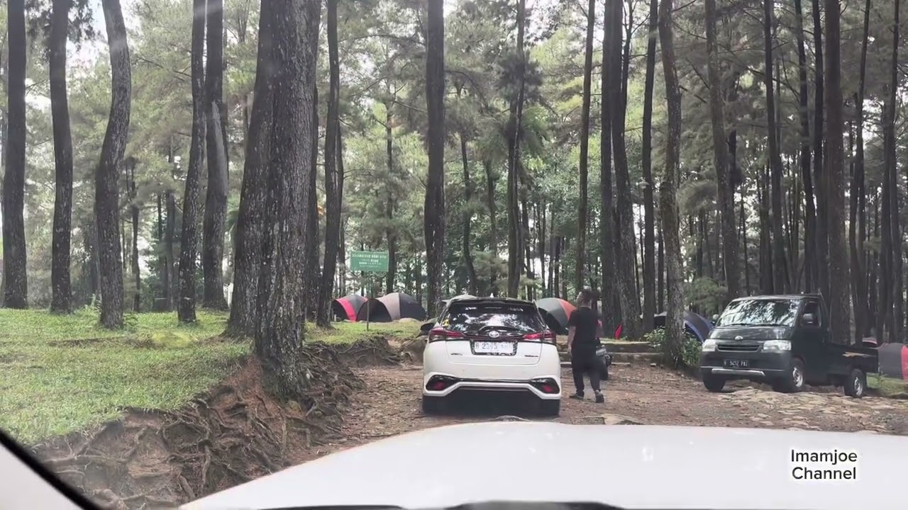 Camping Ground di Gunung Pancar , Sentul Bogor , masih sangat dingin udaranya 