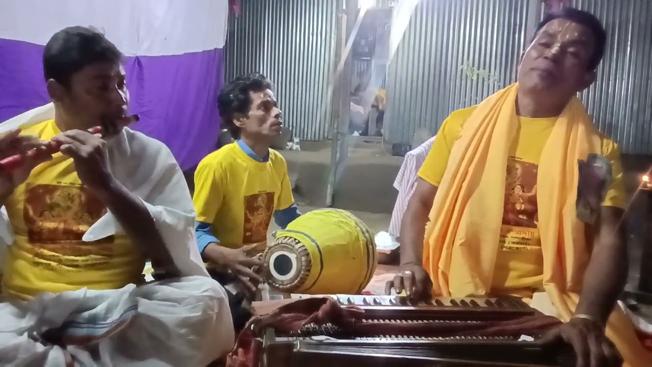 পোষা পাখি উড়ে যাবে। নির্মল চন্দ্র ধর। 