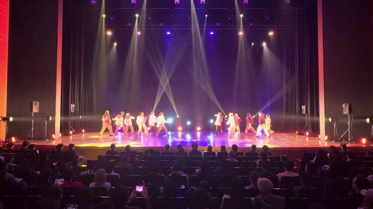 26引退公演3部1番LEE number