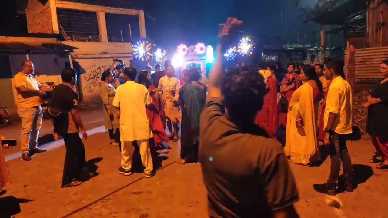 song: a raja ji baja baje ki na baji