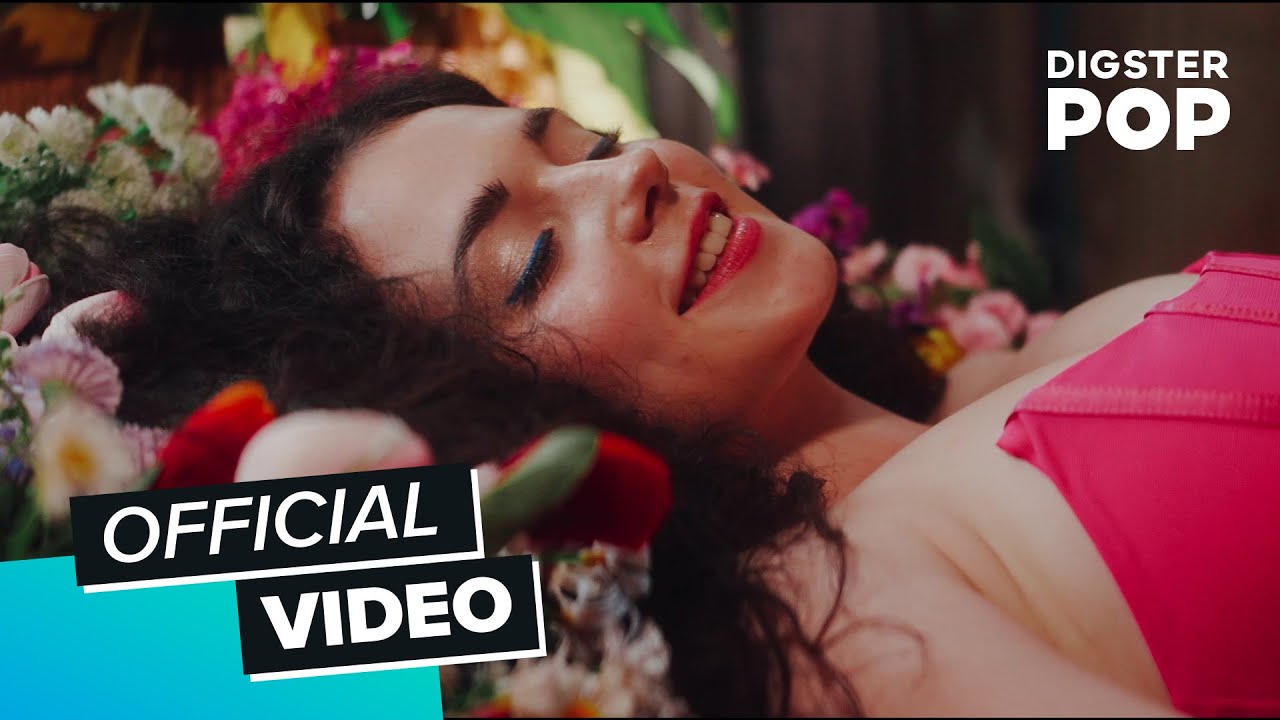 ADINA - Ok.Danke.Tschau (Offizielles Musikvideo)