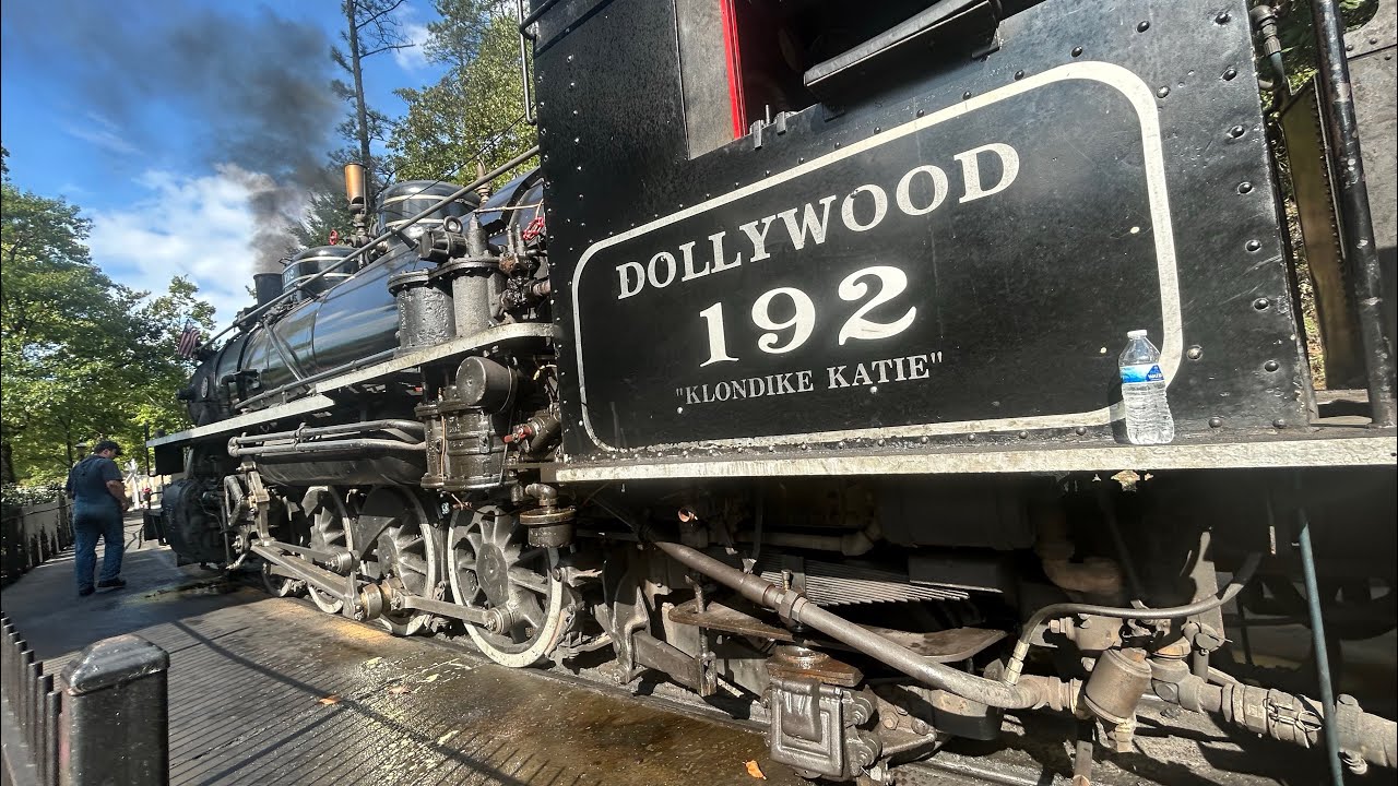 Dollywood Express ride August 10, 2025