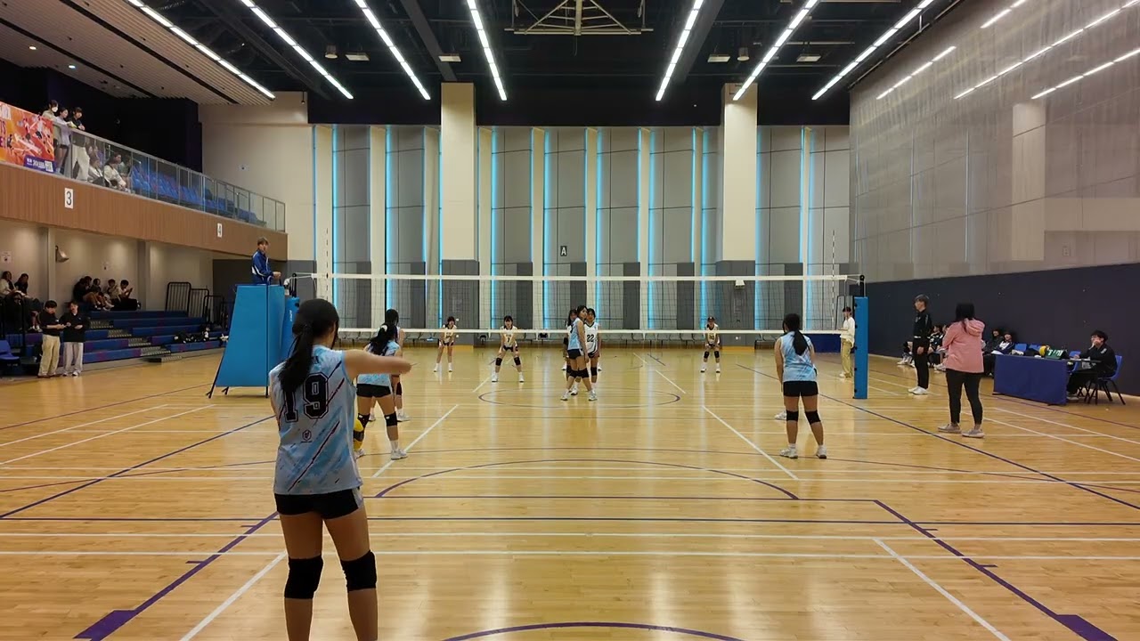學界女排初級組 CFS VS 心誠 1