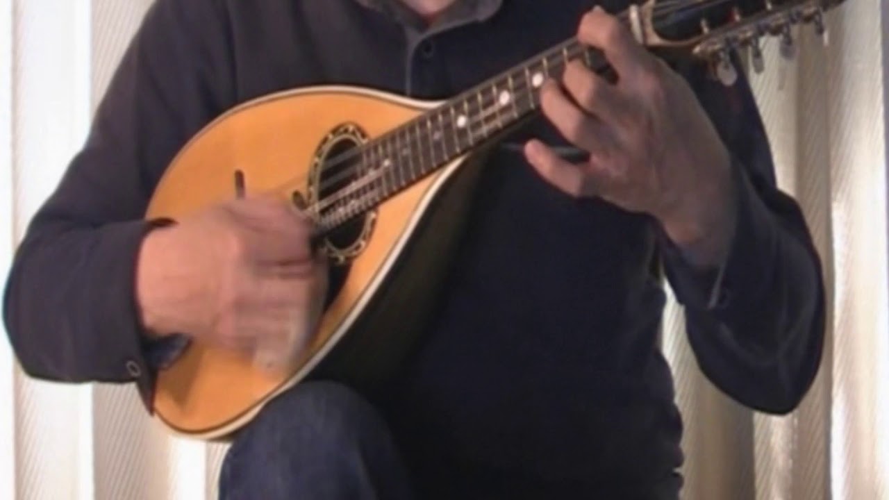 「マズルカ・セレナータ」無伴奏マンドリンソロ  'Mazurka Serenata' for unaccompanied Mandolin solo