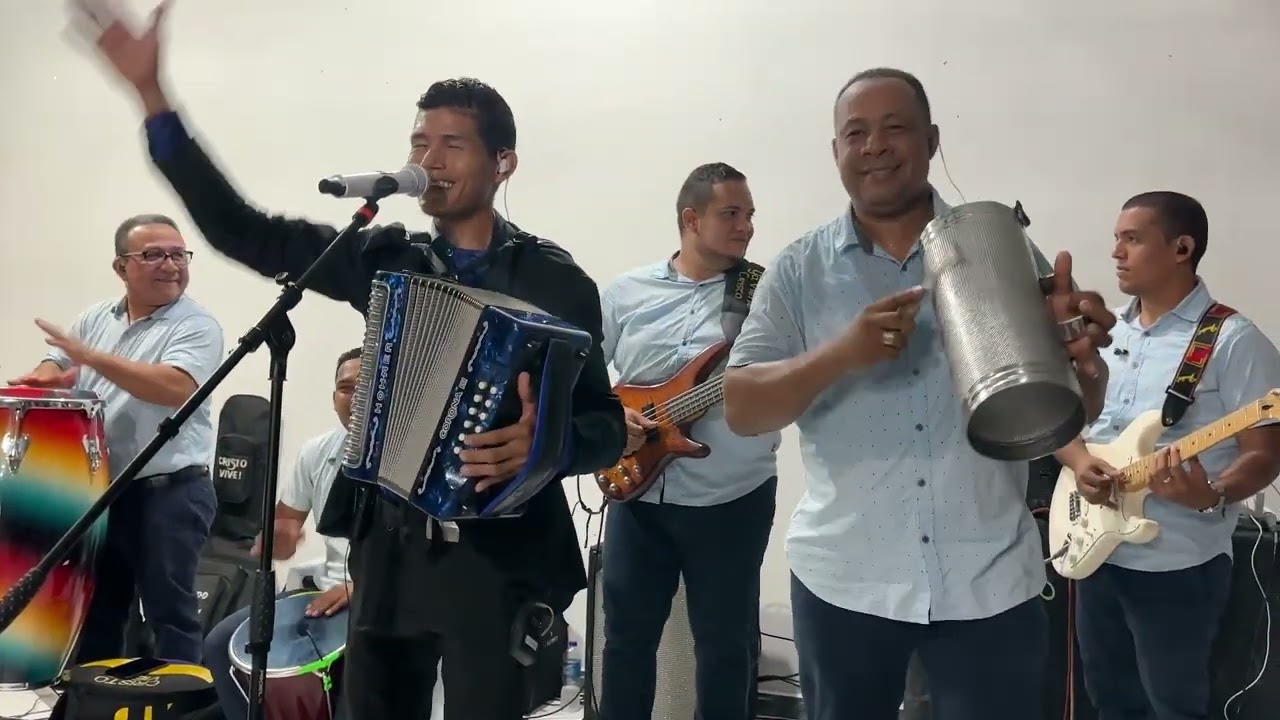 Me Levantare - Bladimir Romero