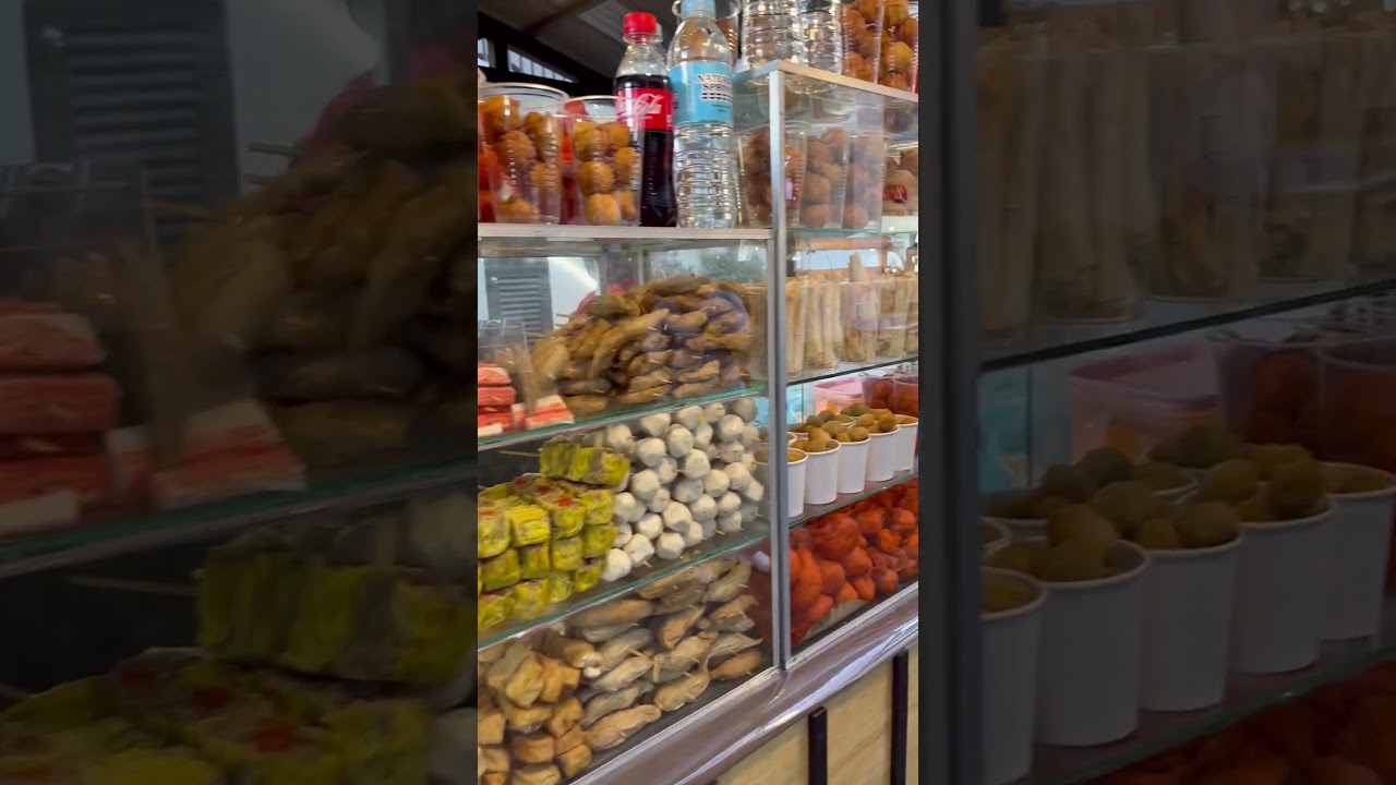Sarap nito balikan #streetfood #philippines #philippinesstreetfood #qwekqwek #fishball #kikiam