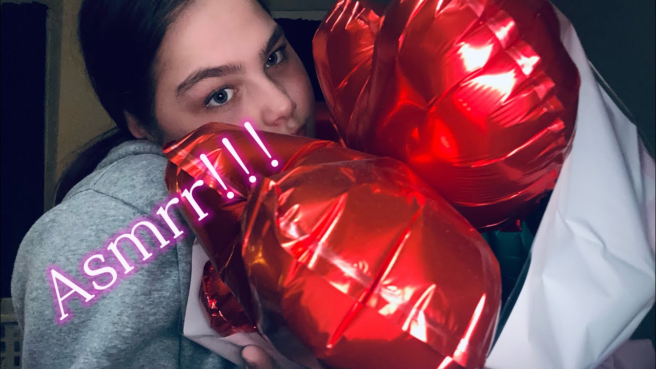ASMR:tapping on￼ random items💤🤭