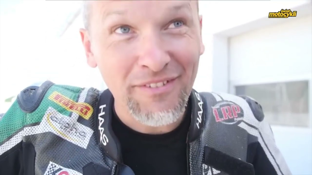 Italiener in der Offensive? Aprilia RSV4 1100 Factory vs. Tuono V4 1100 Factory 2019 – Streckentest