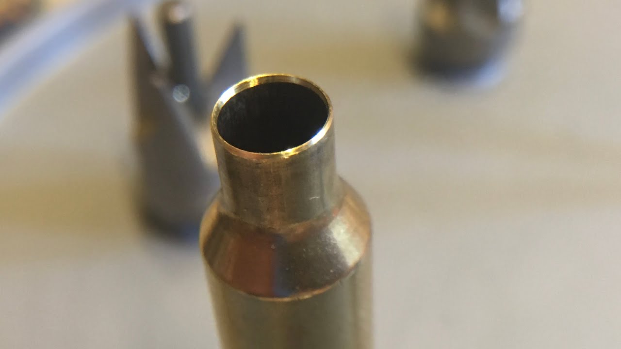 Genladning, klargøring af hylster.