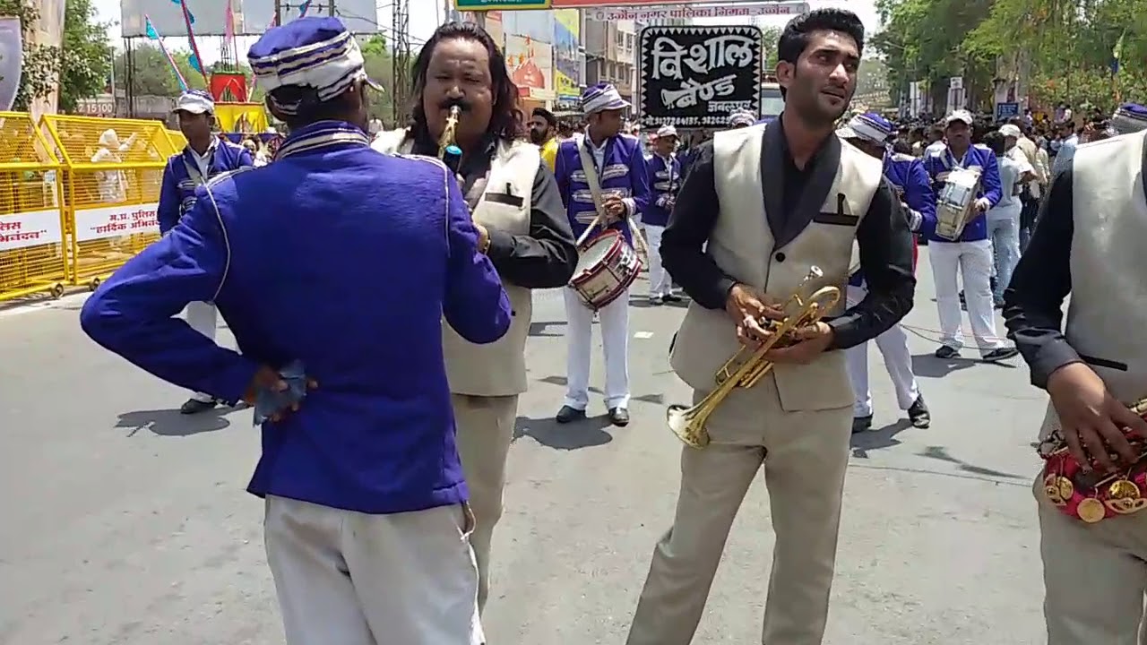 HOTHON MEIN AISI BAAT MAIN DABA VISHAL BAND JABALPUR M.P WWW.VISHALBAND.COM 9826254924