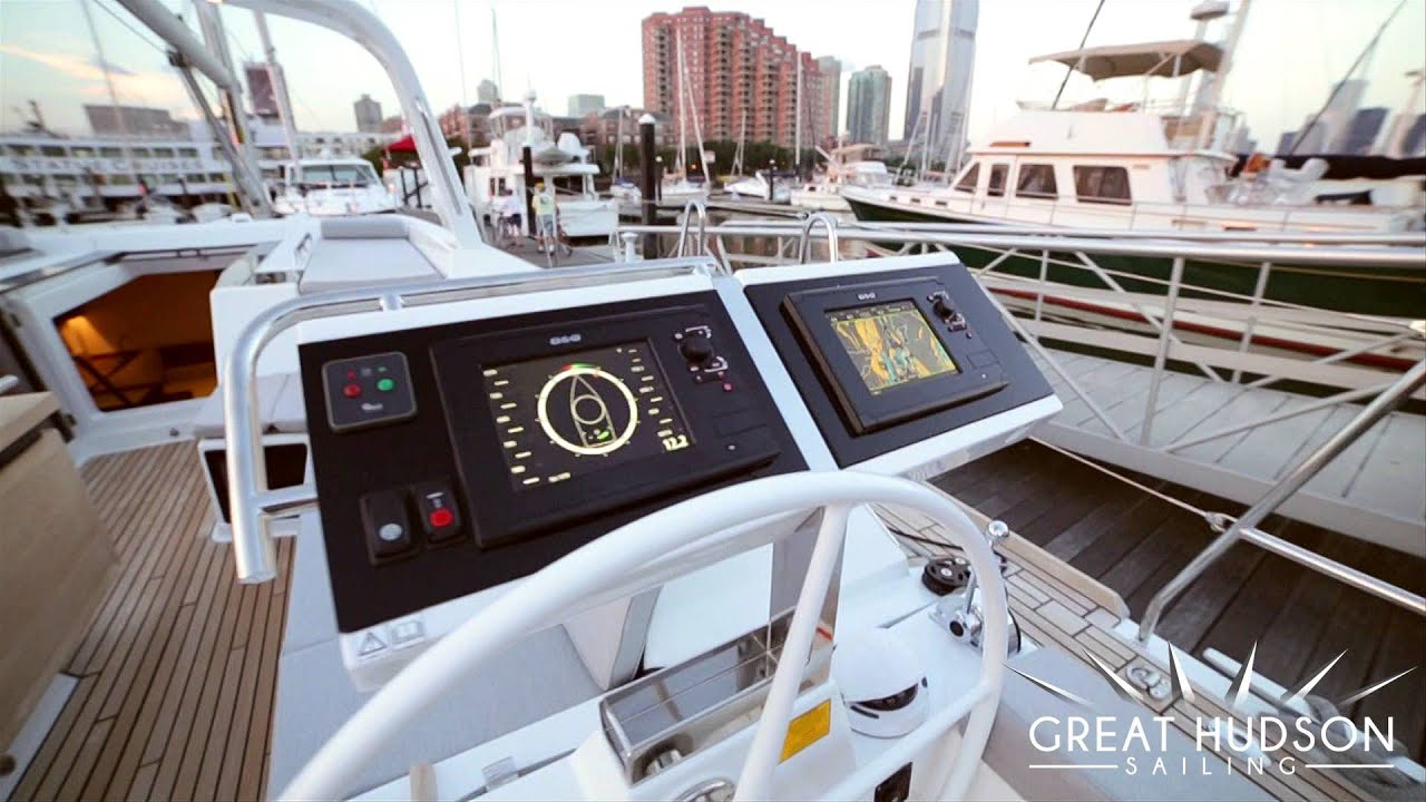 2014 BENETEAU OCEANIS 55 Great Hudson Sailing