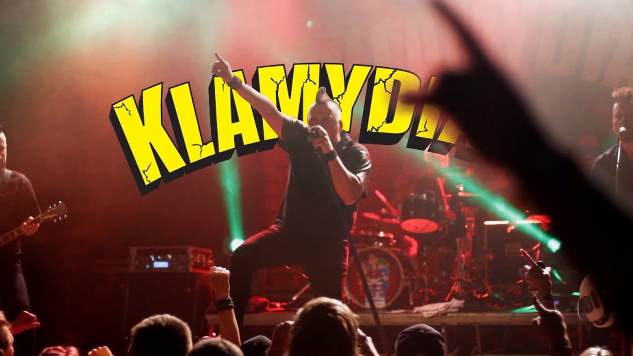 KLAMYDIA - Pienen pojan elämää - Live @ Nosturi 2017