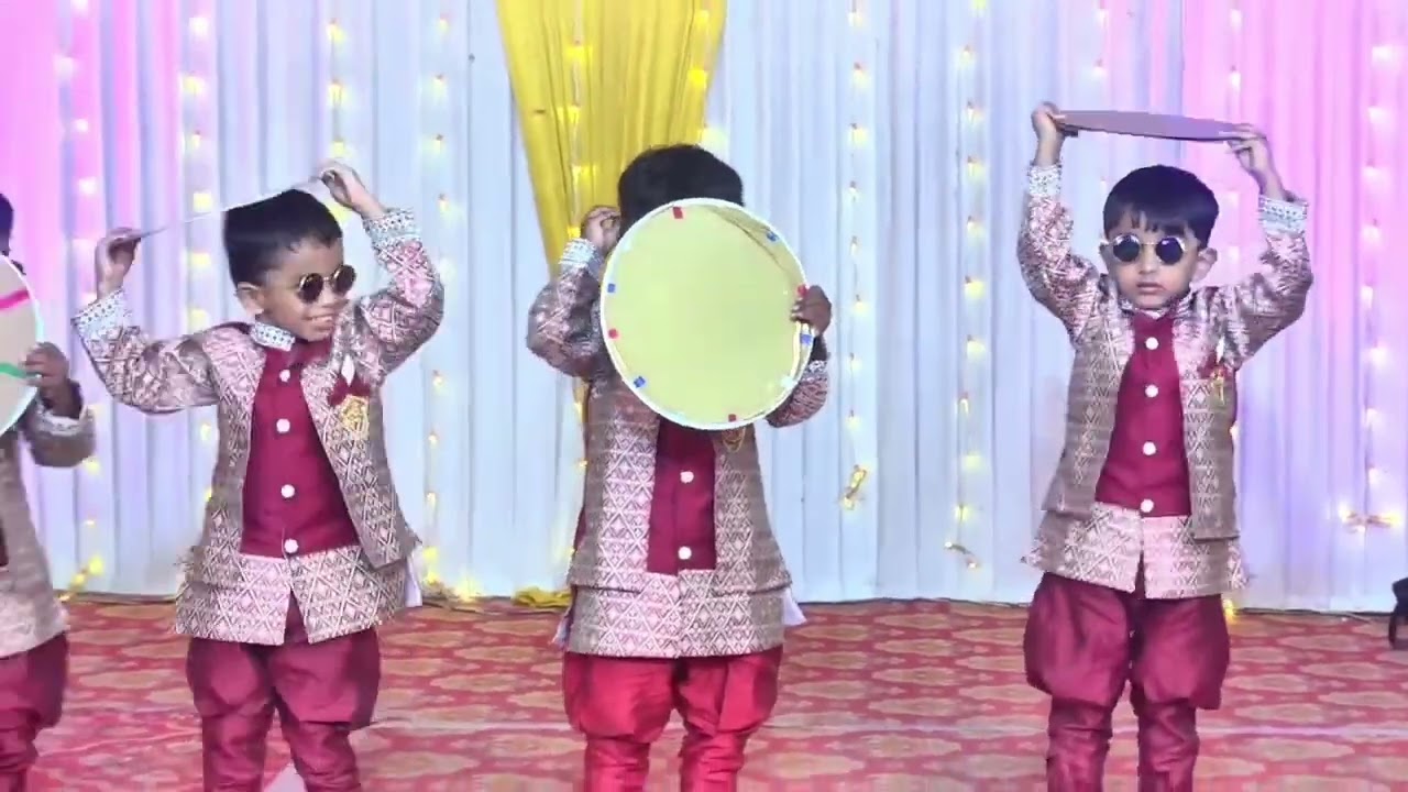 Mixing song/Pre-KG Junior kids Dance/minions play school#playschool #preshool #kindergarden #love