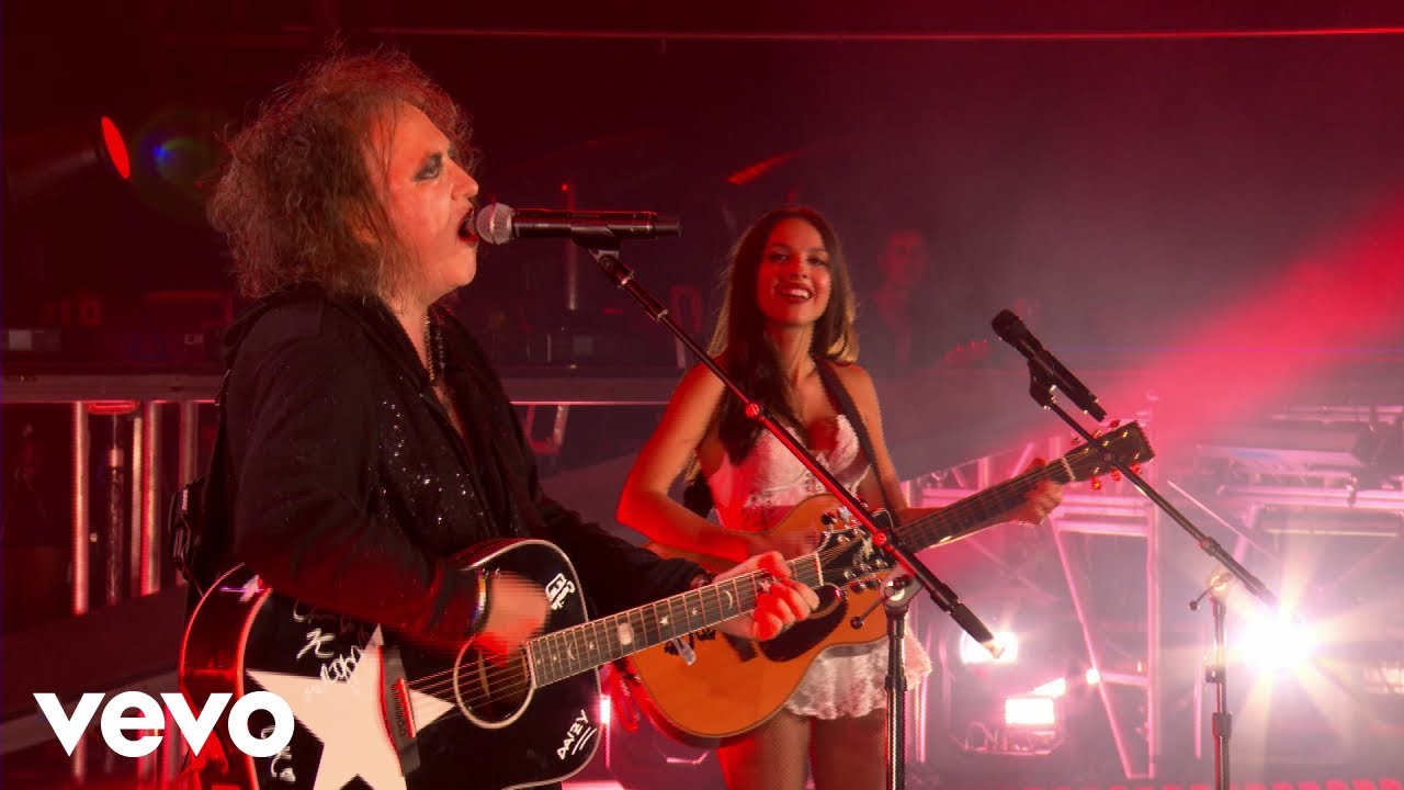 Olivia Rodrigo, Robert Smith - Friday I’m in Love (Live From Glastonbury)