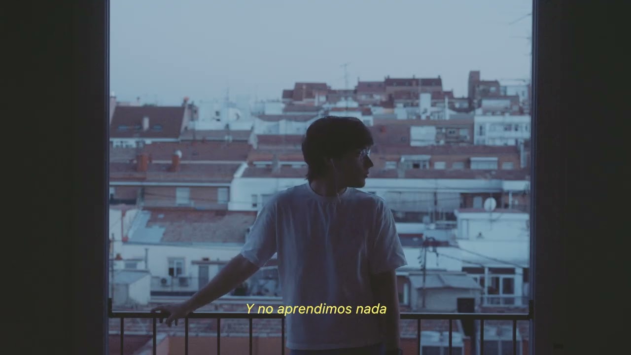 Helio - Casi de noche (Lyric Video)