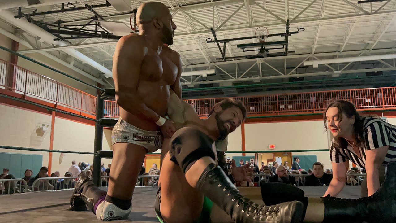 James Alexander vs Rohit Raju