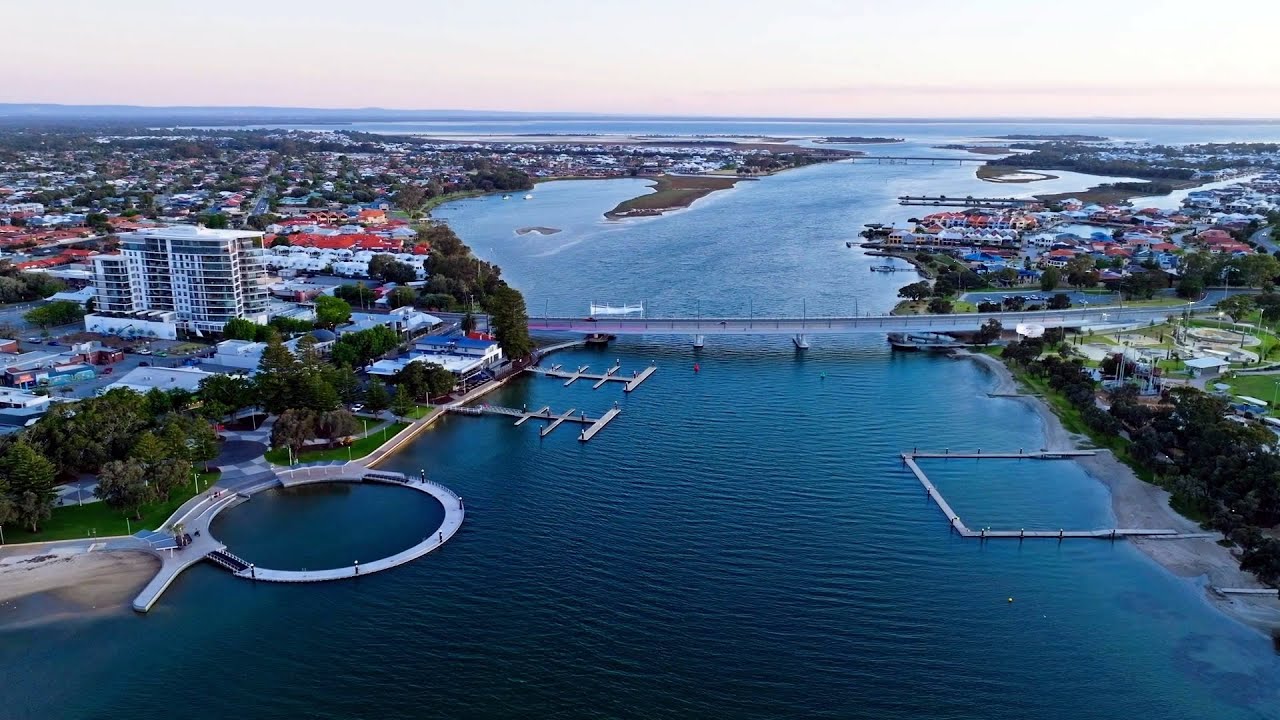 Destination WA - The Mandurah Giants