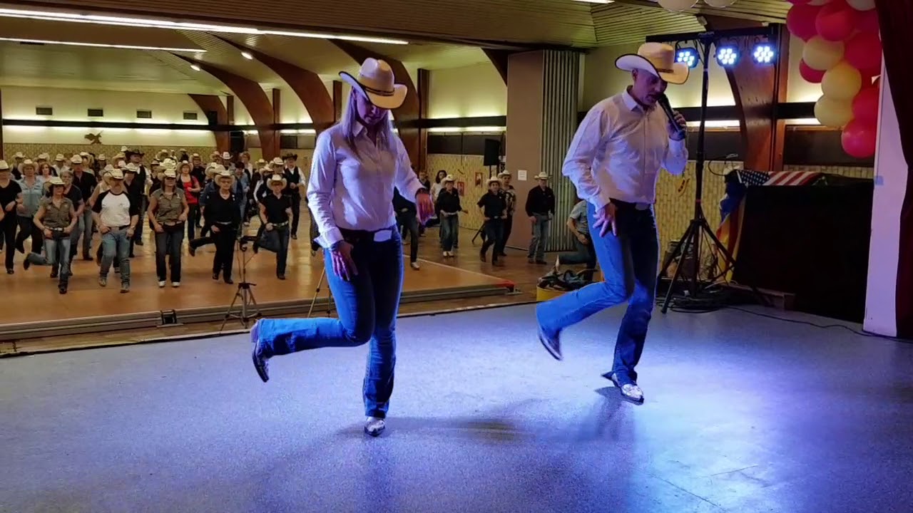 Hey Boss Mario & Lilly