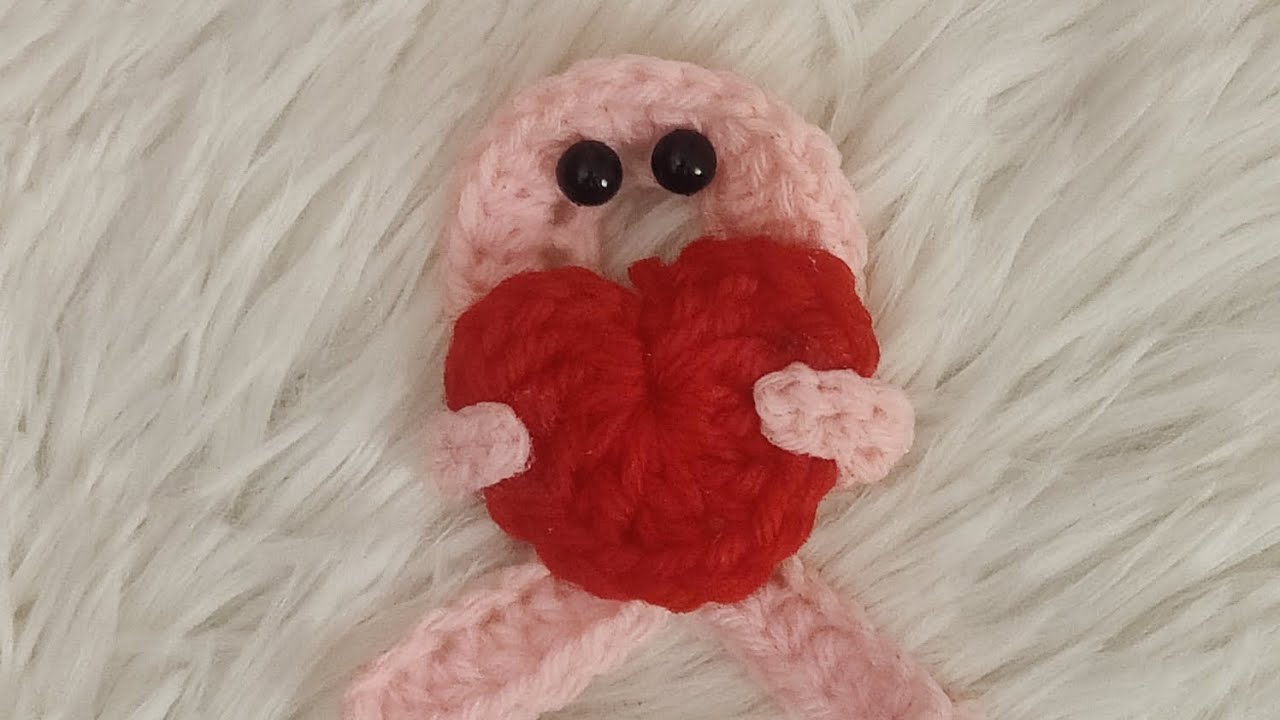 Cute  ribbon ❤️ Proposal #valentinesdaygift #crochet #handmade #trending #proposeday #stepbystep 