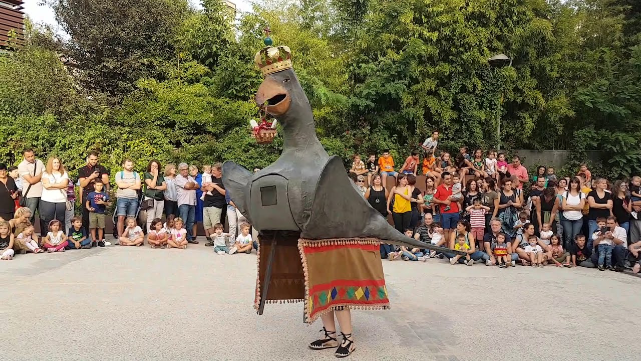 Ball de l'Àliga vella del barri de Sant Ferriol d'Olot