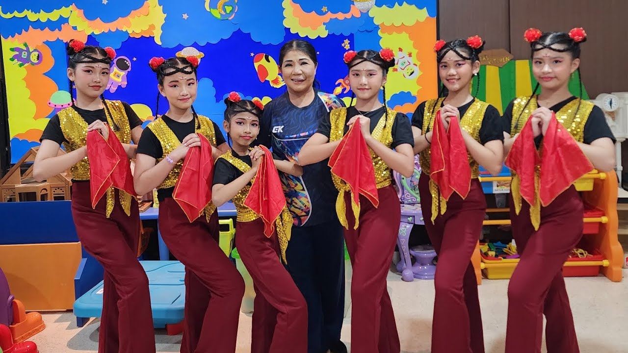 Dance Chinese New Year - Kayleen & Friends