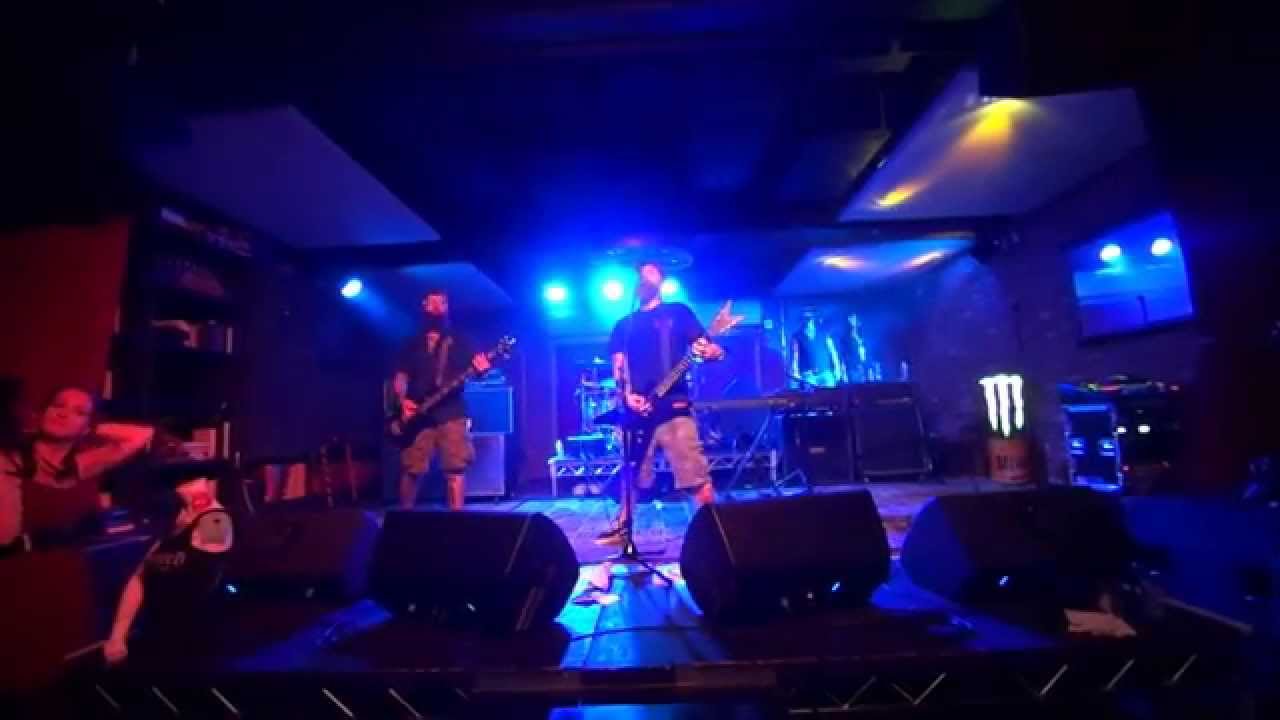 3 LITTLE PIGS AARON MERCIER JAMES SHOTTY SHOTWELL NATE KOTUR LUCKY STRIKE LIVE 10/14/2015