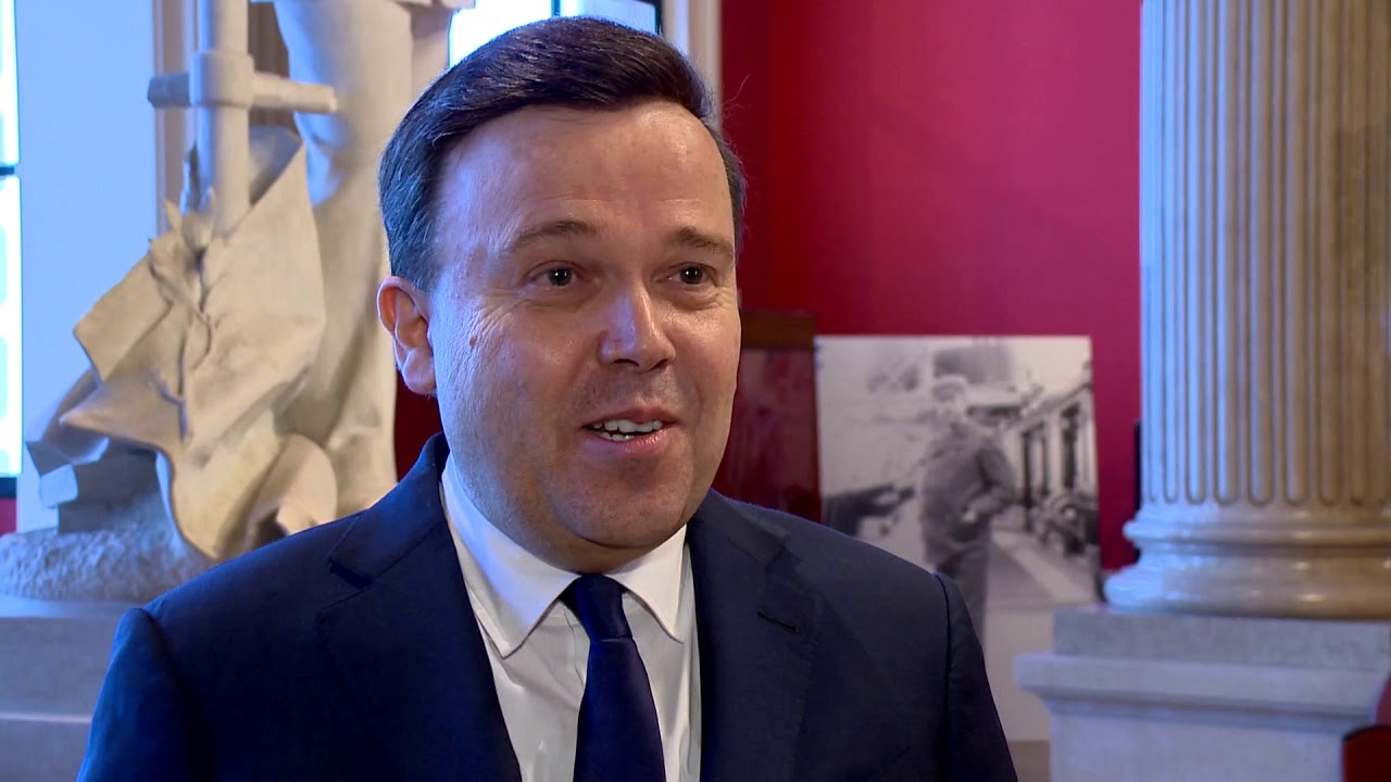 C&eacute;r&eacute;monie : St&eacute;phane Valeri fait Officier de la L&eacute;gion d&rsquo;honneur