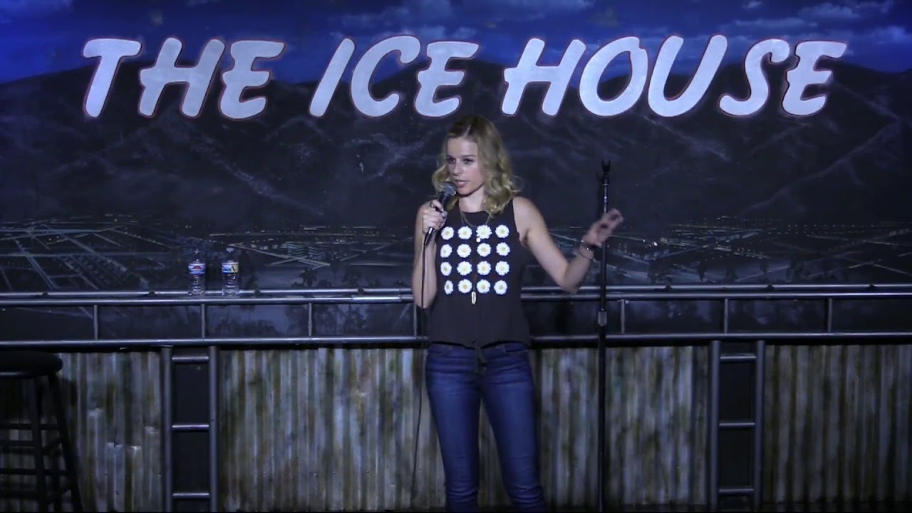 Erica Rhodes at The Ice House
