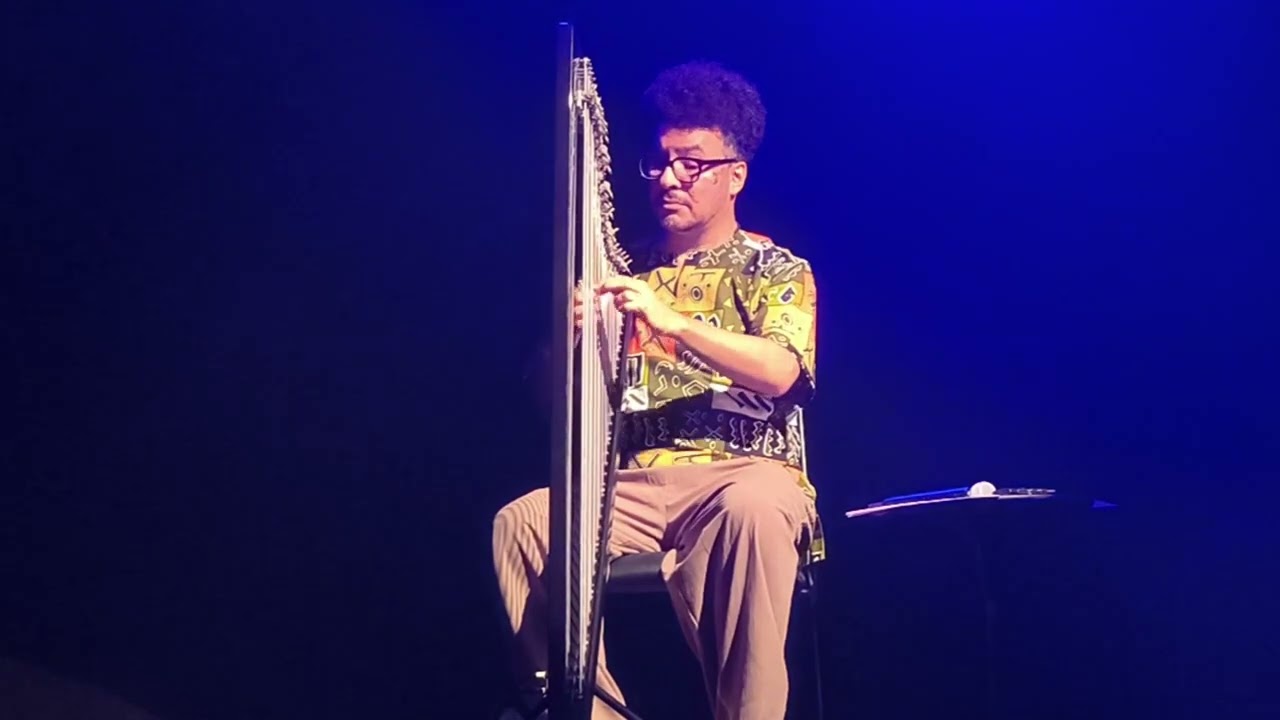 Tocando em frente - Harpa Brasileira